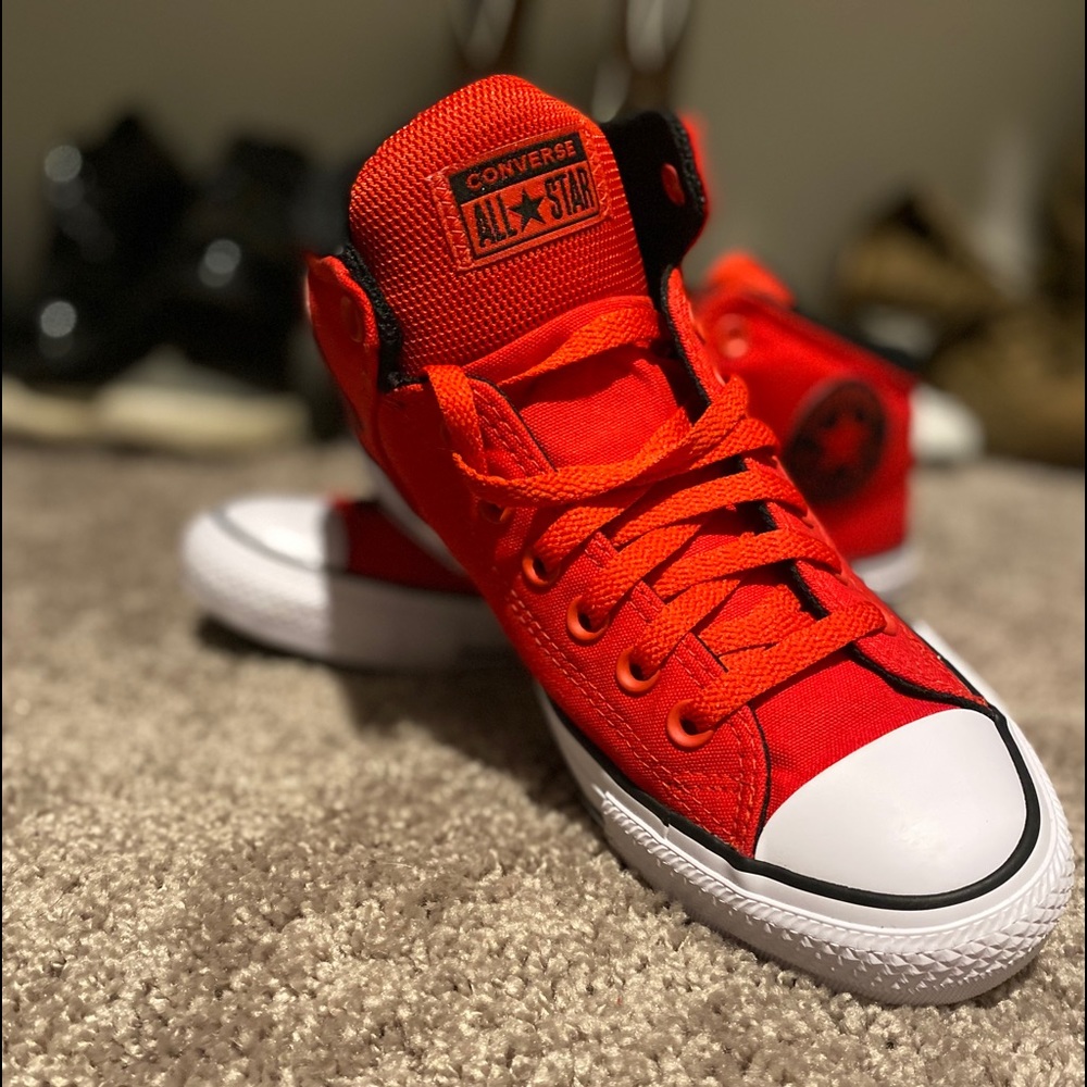 COPY - Red CTAS High Street Mid Converse